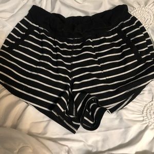 Stripped short shorts